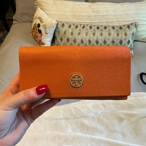 Tory Burch sunglasses case